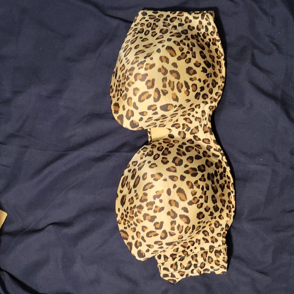Caicque Strapless Bra Size 44DD